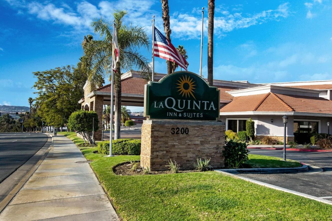 La Quinta By Wyndham Pomona Otel Dış mekan fotoğraf